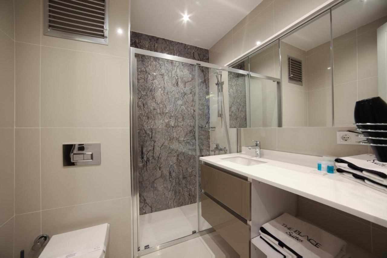 Atasehir The Place Suites Istanbul Bagian luar foto
